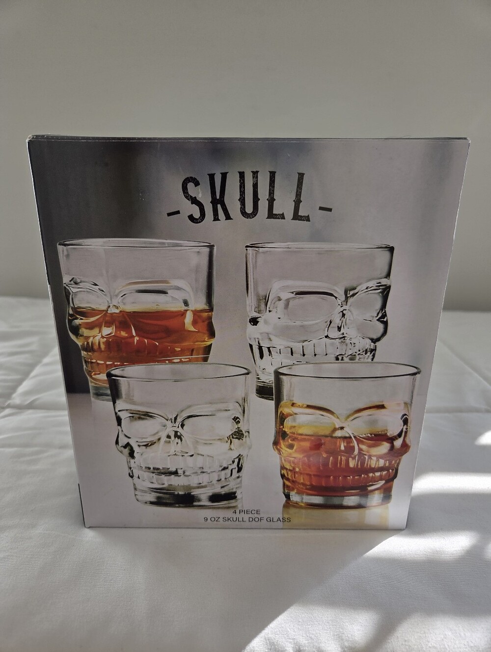 SET OF 4 SKULL SHAPED WHISKEY TUMBLERS